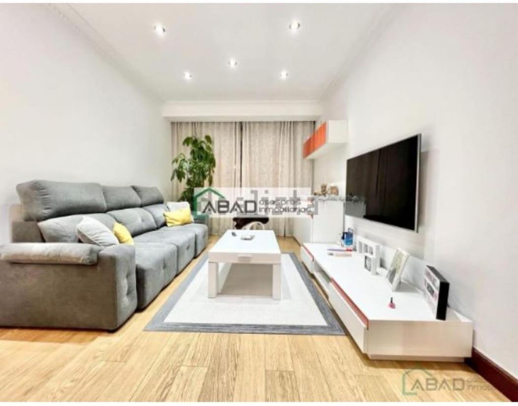Santuchu Apartamento Elegante Con Wifi Bilbao Eksteriør bilde